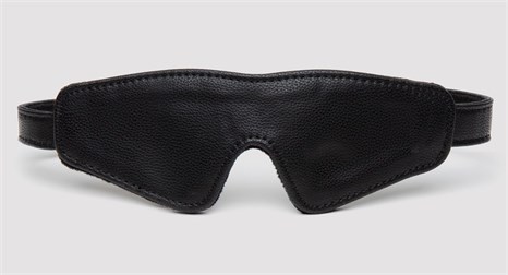 Черная плотная маска на глаза Bound to You Faux Leather Blindfold - фото 331038