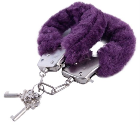 Фиолетовые наручники - фото 385257
