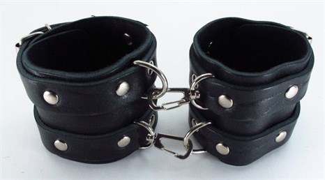 Черные широкие наручники с двумя ремешками - фото 394864