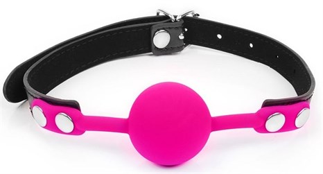 Розовый кляп-шарик с черным регулируемым ремешком - фото 412380