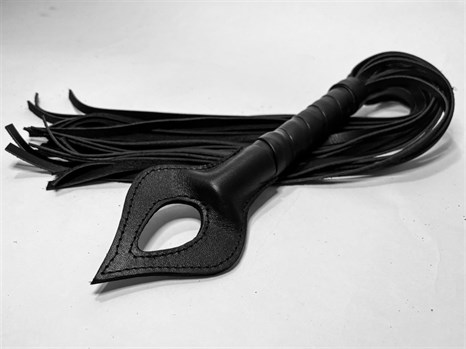 Черная кожаная плеть  Пиковая Дама  - 60 см. - фото 431852